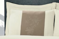 Oblie�ky issimo Home HERA HNED� sat�n,v��ivka