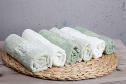 UTER�K PRE HOST� CARLA